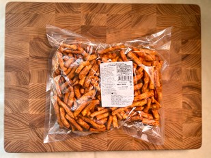 Ведро Ржаные гренки со вкусом Раки крабы (1 кг): Сыр копченый на ольхе с перцем 