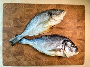 Багет пшеничный грибы и сметана: Дорадо вяленая