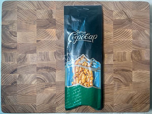 Сыр 60 гр ГОРНЫЙ СЫРОВАР (Бочонок копчёный с аджикой) в Улан-Удэ